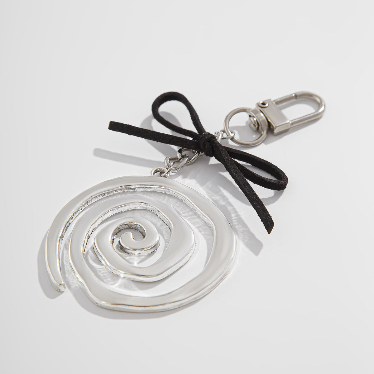 Original Design Spiral Pendant Keychain Versatile Alloy Korean Velvet Pendant