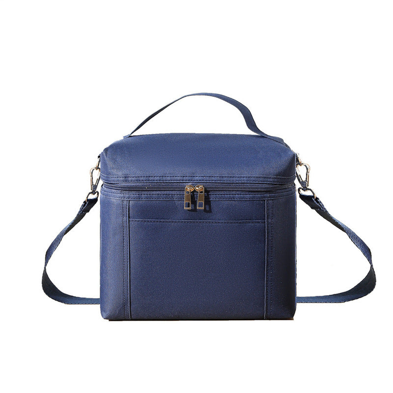 Women's lunch bag. Light, insulated, leak - proof, waterproof. Adjustable strap, reusable, for work, picnic, travel.