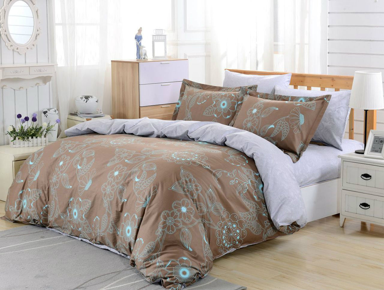 Dolce Mela Queen 6 Pieces Duvet Covet Set - Lefkada