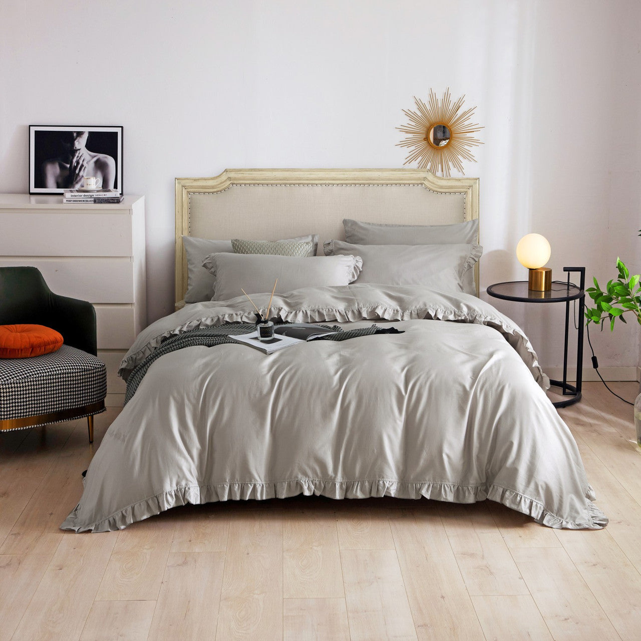 Dolce Mela Ruffle Bedding Luxury Duvet Cover Set  - Alexander