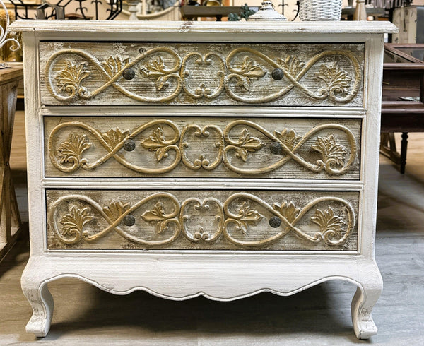 Three Tiers Vintage French Style Chest