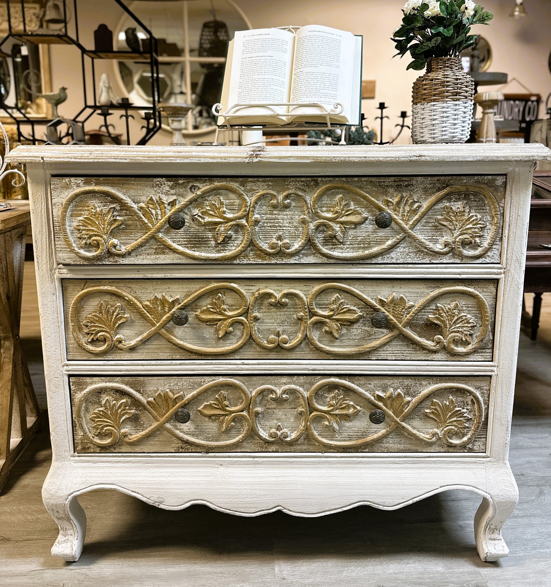 Three Tiers Vintage French Style Chest