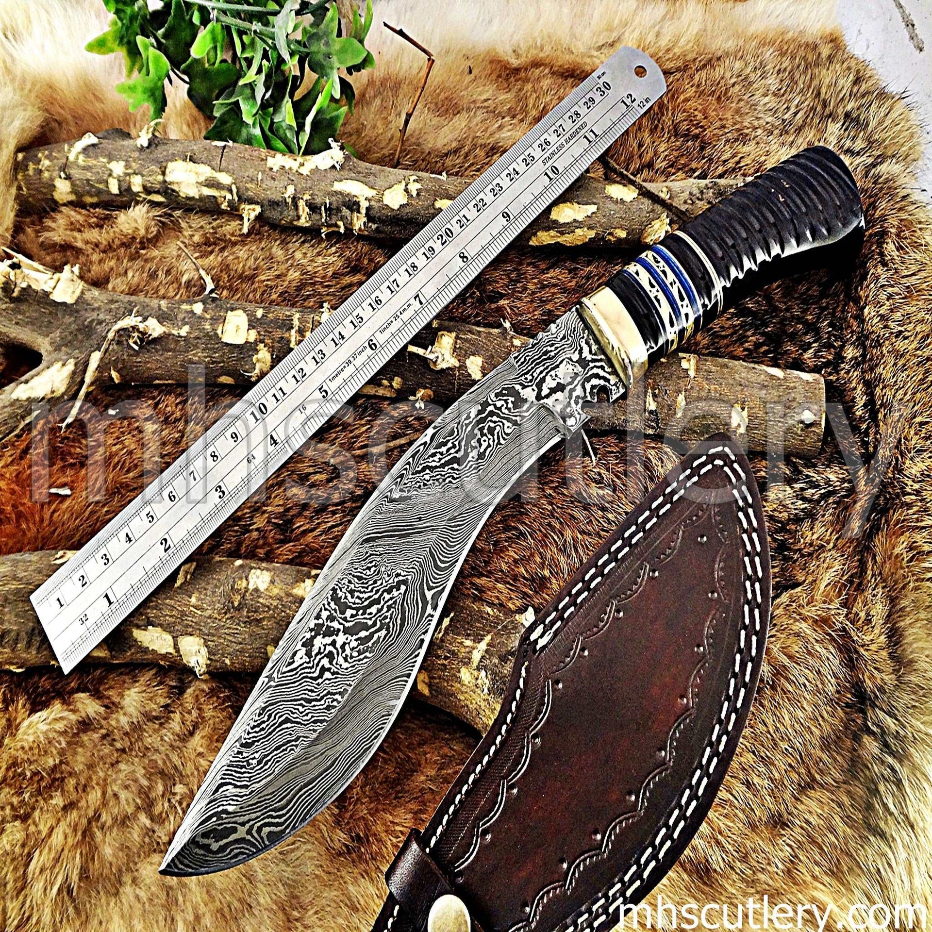 Custom Hand Forged Damascus Steel Hunter Kukri