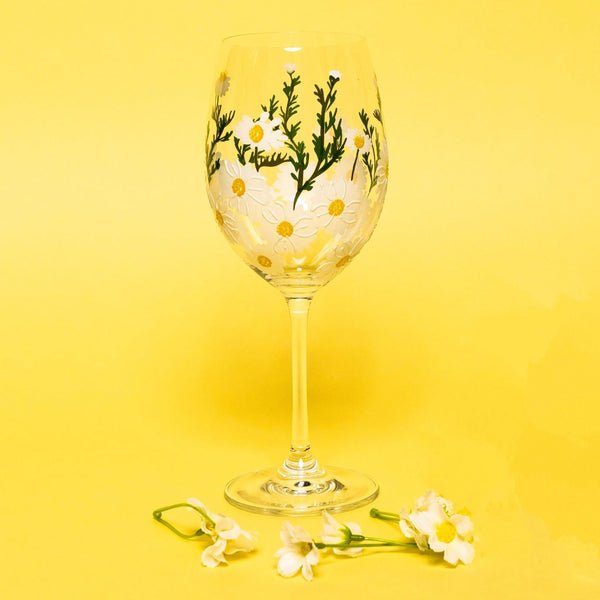 Painted Daisy Wine Glasses Jersey Art Glass