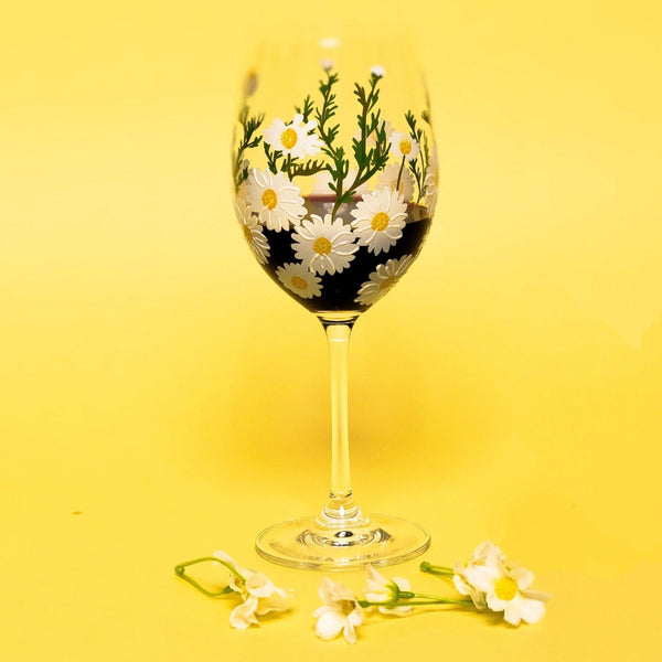 Painted Daisy Wine Glasses Jersey Art Glass