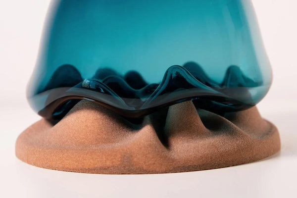 Flora Decanter • Lake Edition • Deep Blue • Sand - Gifts for You 'n Me