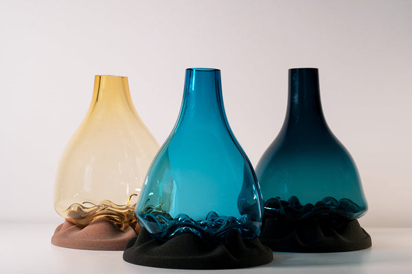 Flora Decanter • Lake Edition • Deep Blue • Ash