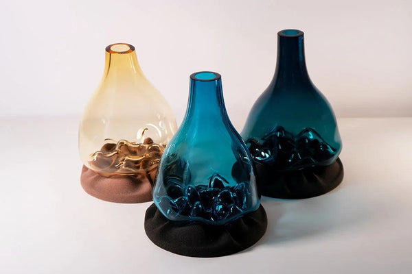 Flora Decanter • Lake Edition • Deep Blue • Sand - Gifts for You 'n Me
