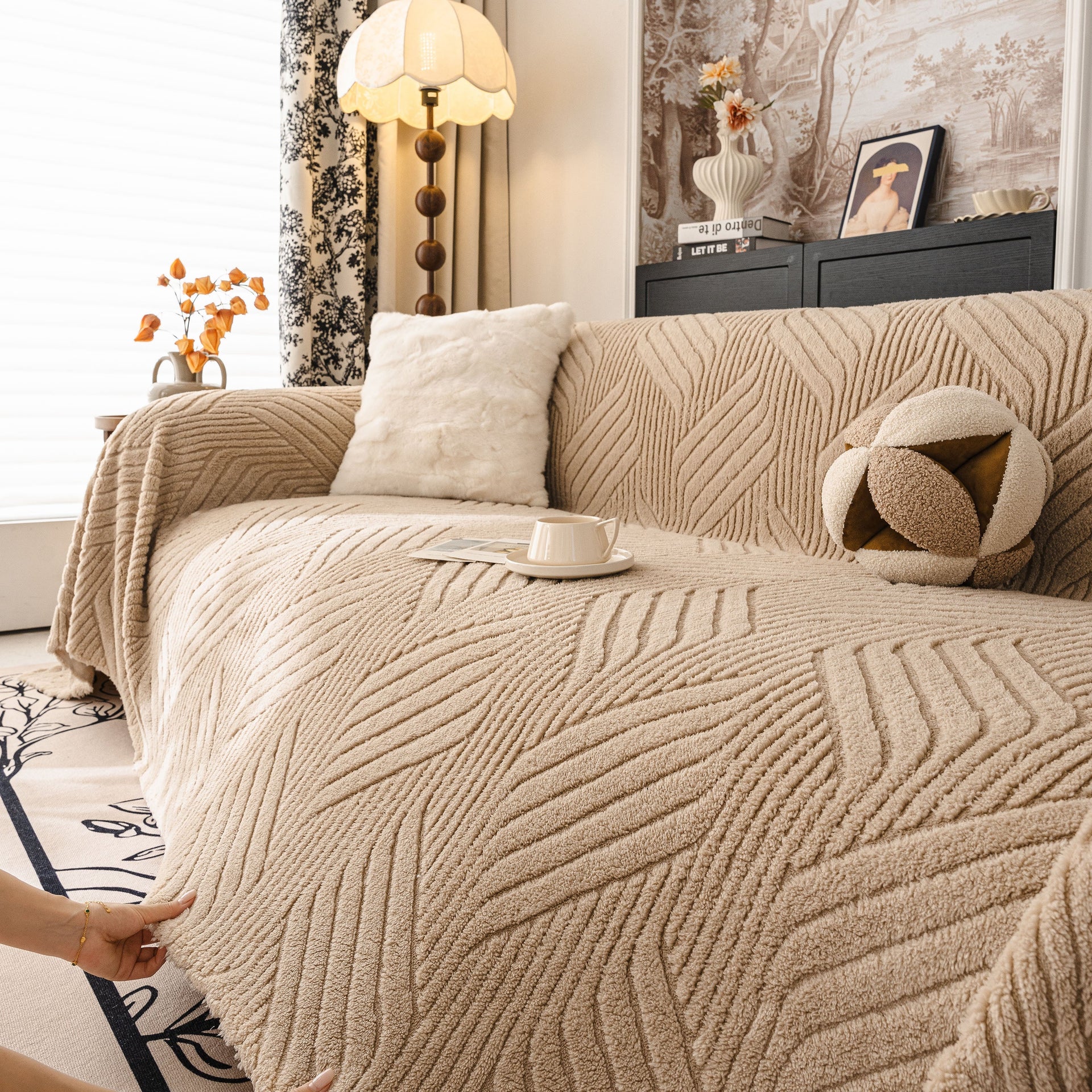 Plush Fleece Washable Sofa Throw Blanket, Soft & Cozy Furniture Protector for Couch