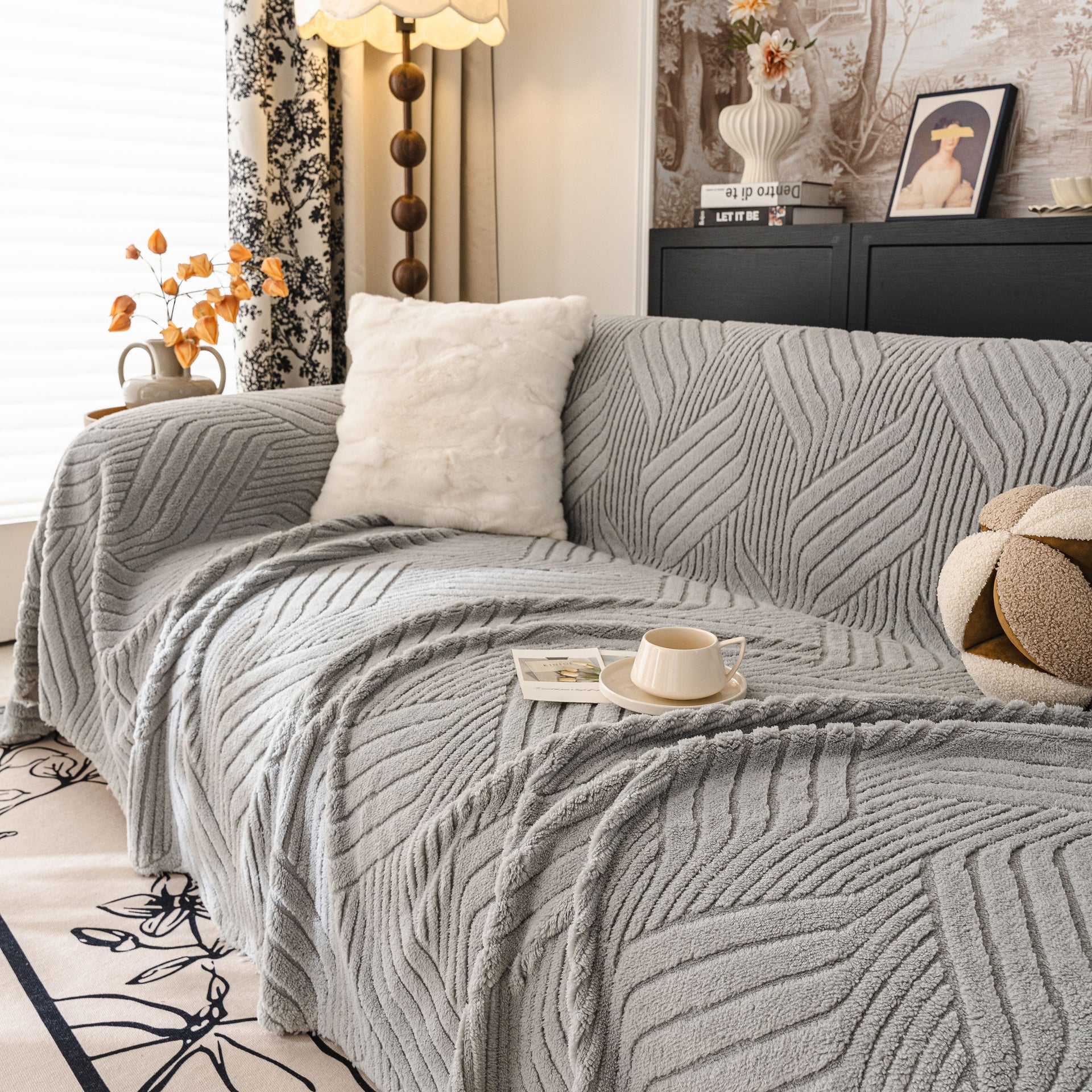 Plush Fleece Washable Sofa Throw Blanket, Soft & Cozy Furniture Protector for Couch