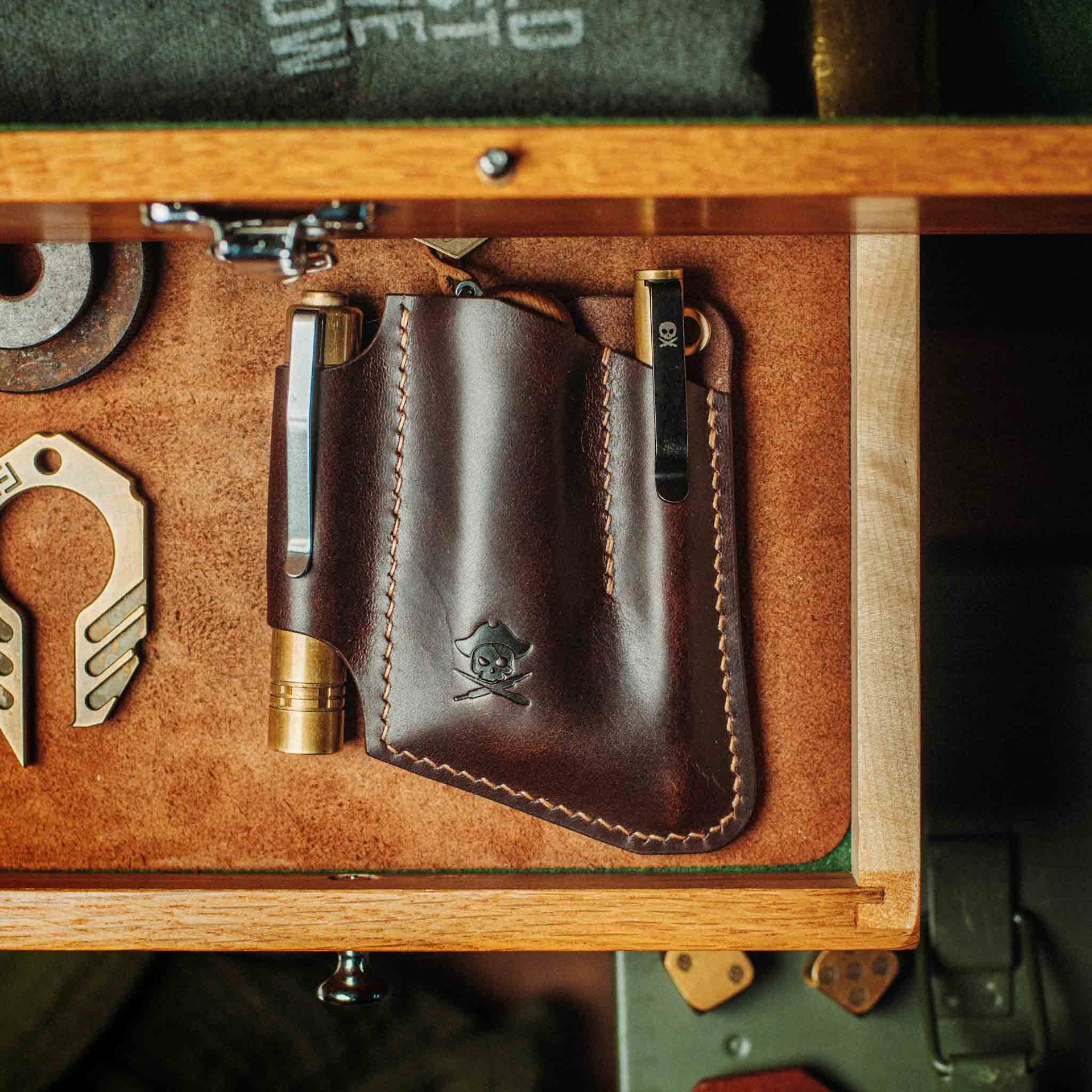 EDC Pocket Organizer - First Mate v3 | Leather Pocket Carrier
