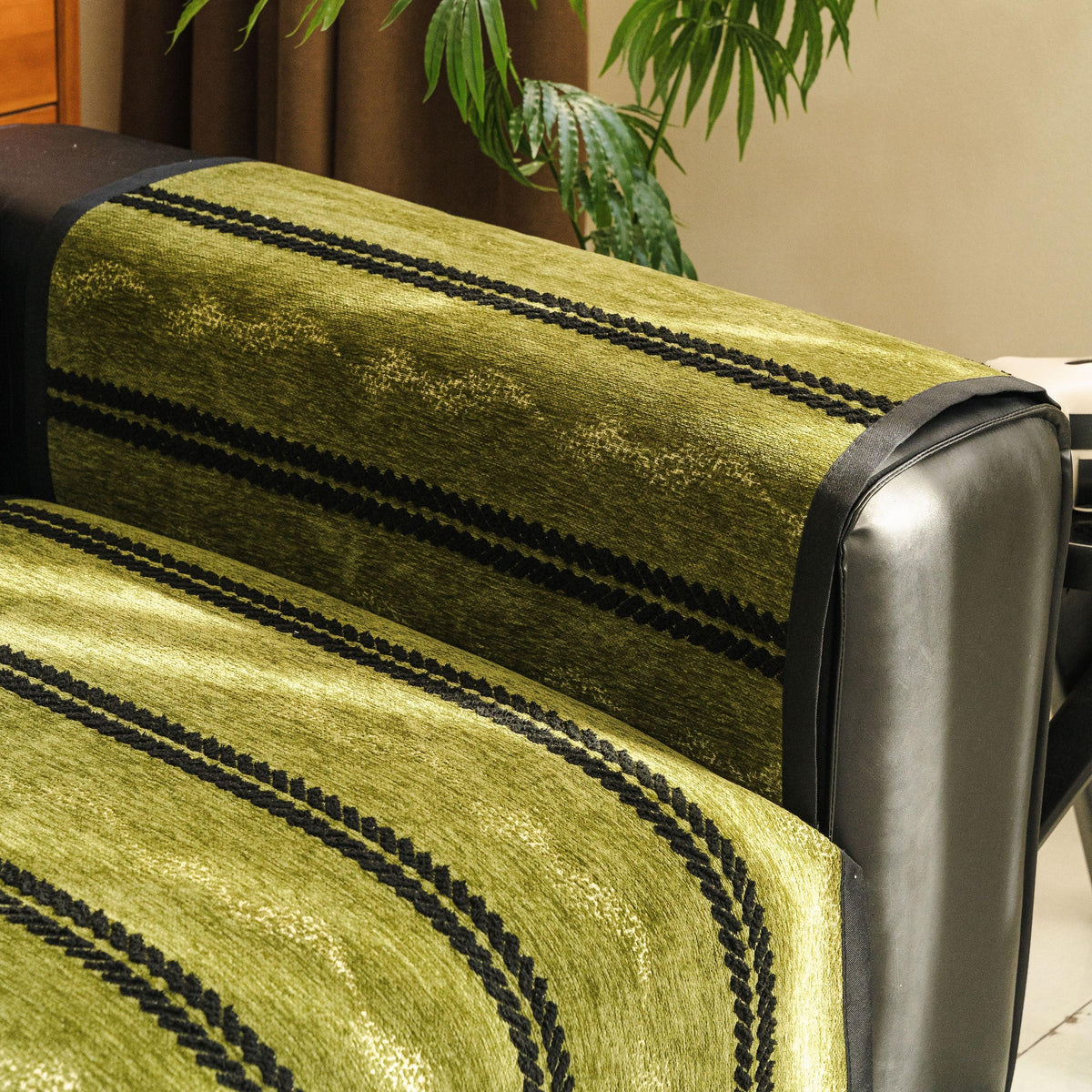 Non-Slip Sofa Cover with Thick Chenille Texture Woven Stripe Couch Protector Throw