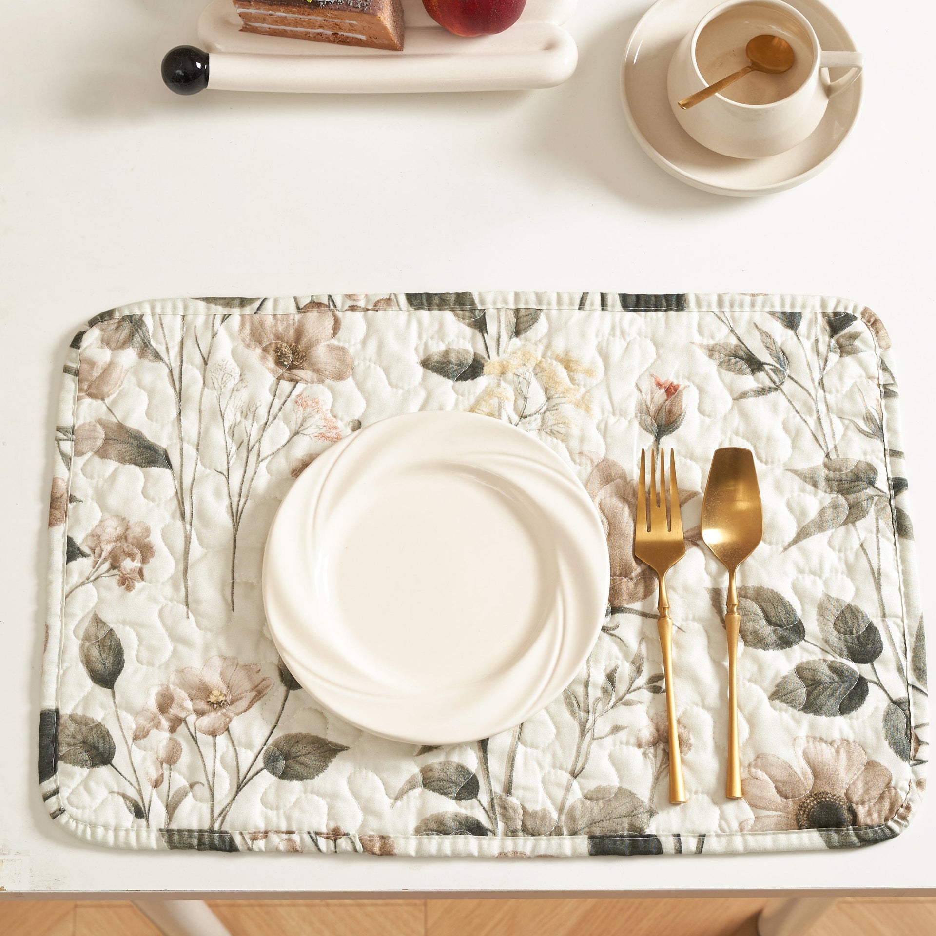 DaDalogy Enchanted Meadow Placemats - Set of 4, Floral Elegance in Beige, Rose, and Soft Green, Premium Soft Microfiber, Perfect for Any Meal, 13x19 Inches