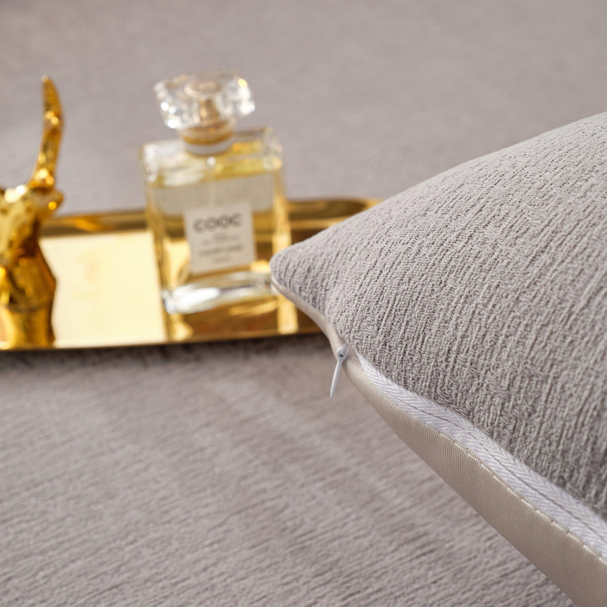 Luxury Leather Couch Protectors with Chenille Sofa Towel Covers, Non-Slip and Washable, Modular Couch Covers
