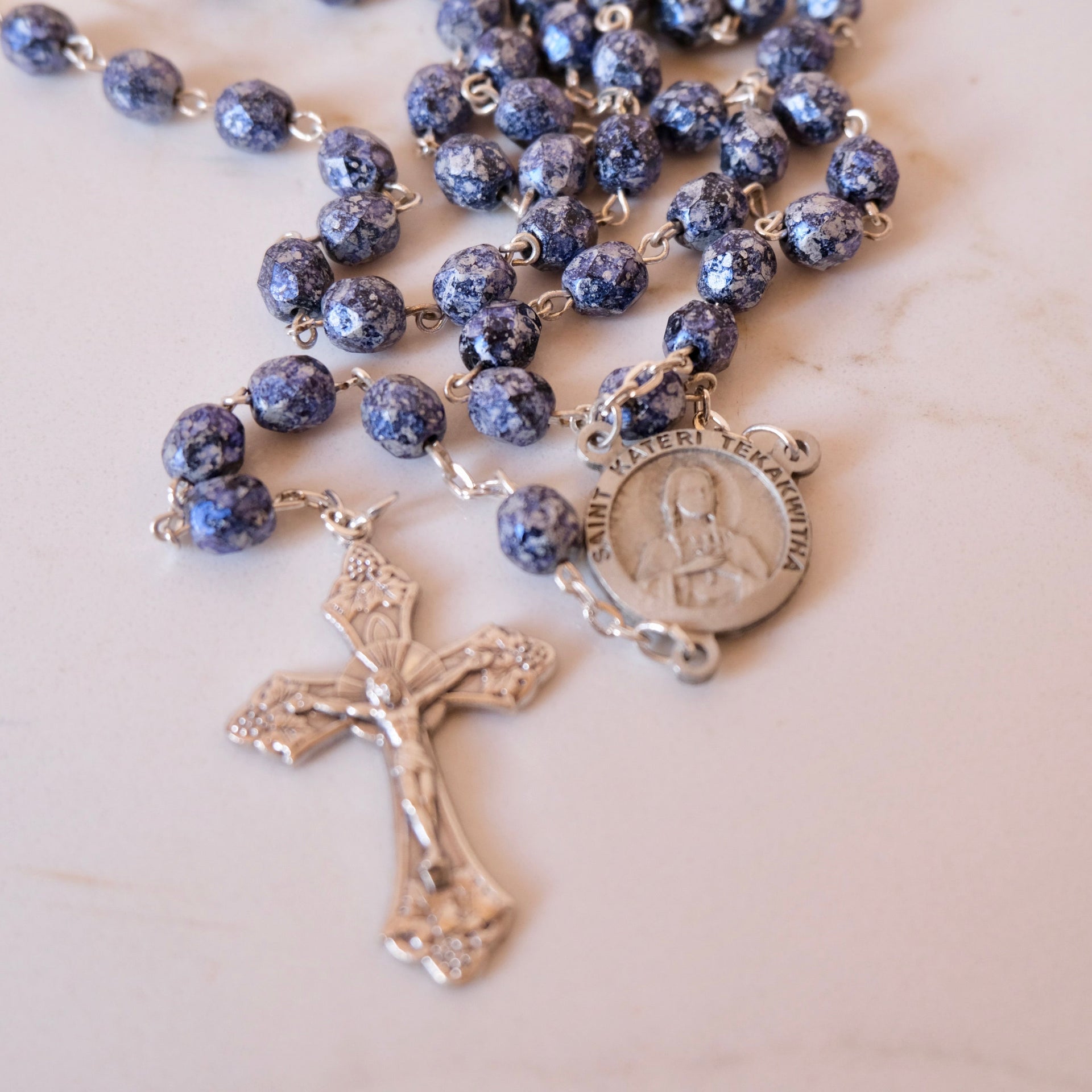 ROSARY TOUCHED TO THE TOMB OF SAINT KATERI TEKAKWITHA