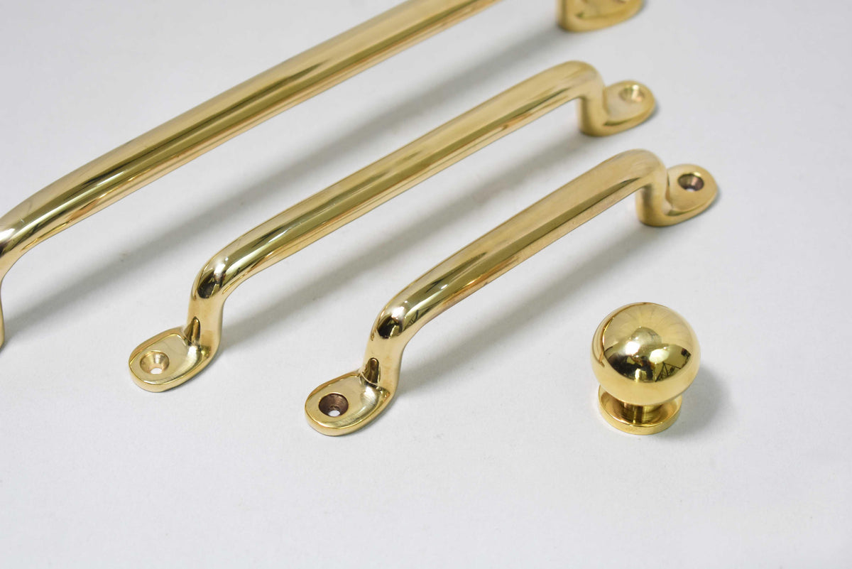 Serene Cabinet Pulls - Lacquered Brass Polished
