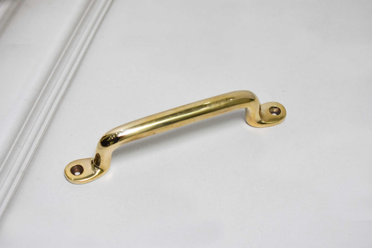 Serene Cabinet Pulls - Lacquered Brass Polished