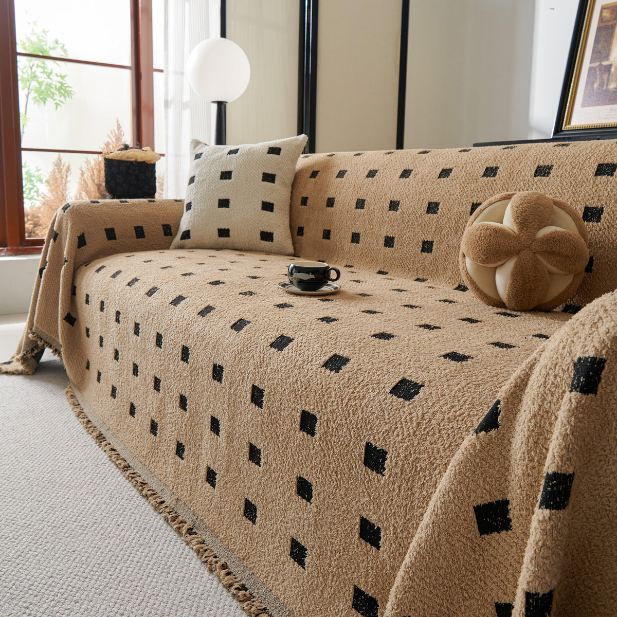 Sofa Throw Blanket with Woven Geometric Pattern & Tassels, Soft & Thick Couch Cover