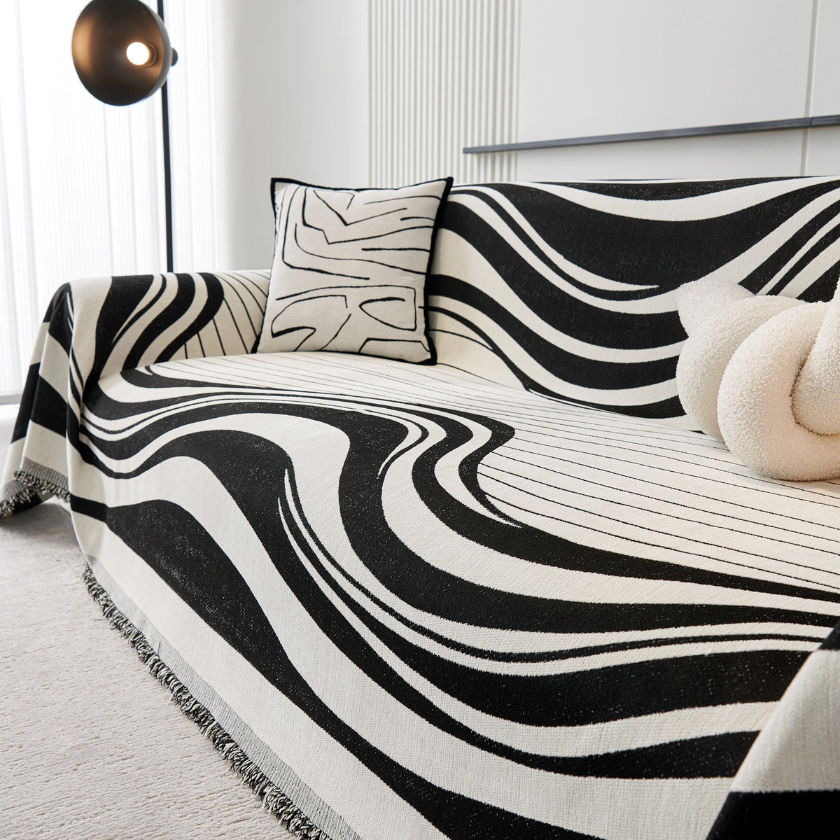 Soft Cozy Curved Throw Blankets for Couch, Sofa, Bed, Travel, Decorative Blankets for Women, Men, Kids Gift
