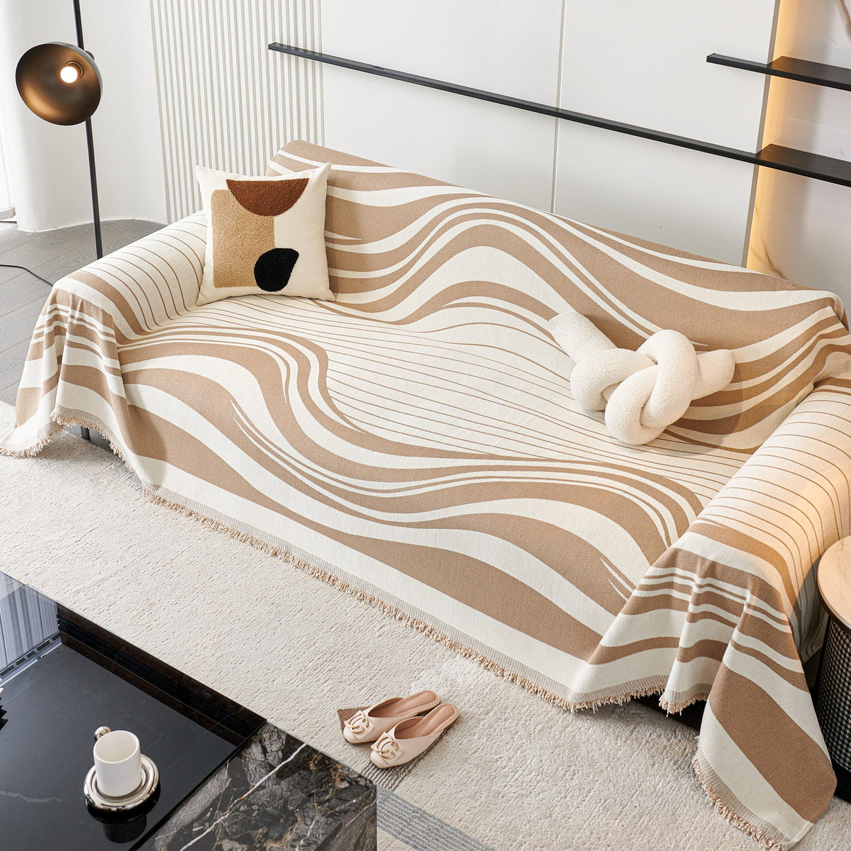Soft Cozy Curved Throw Blankets for Couch, Sofa, Bed, Travel, Decorative Blankets for Women, Men, Kids Gift