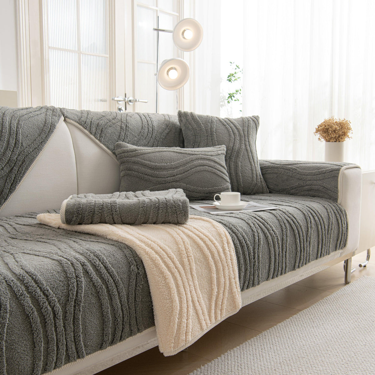 Winter Thickened Non-slip Blanket, Three-Dimensional Embossed Cotton Velvet Sofa Cover