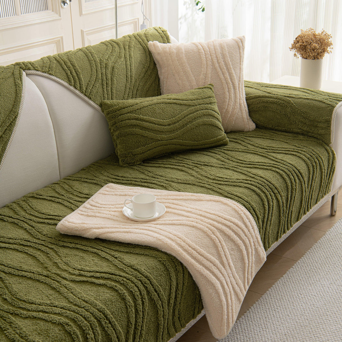 Winter Thickened Non-slip Blanket, Three-Dimensional Embossed Cotton Velvet Sofa Cover