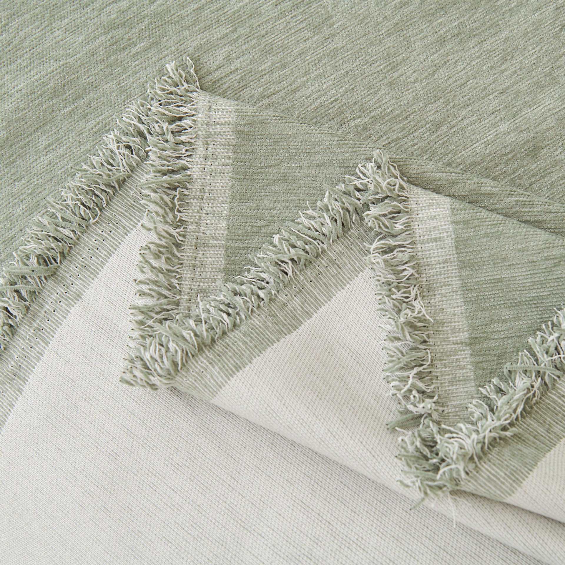 Solid Color Chenille Sofa Throw Blanket, Modern Decor Soft Couch Cover with Fringes
