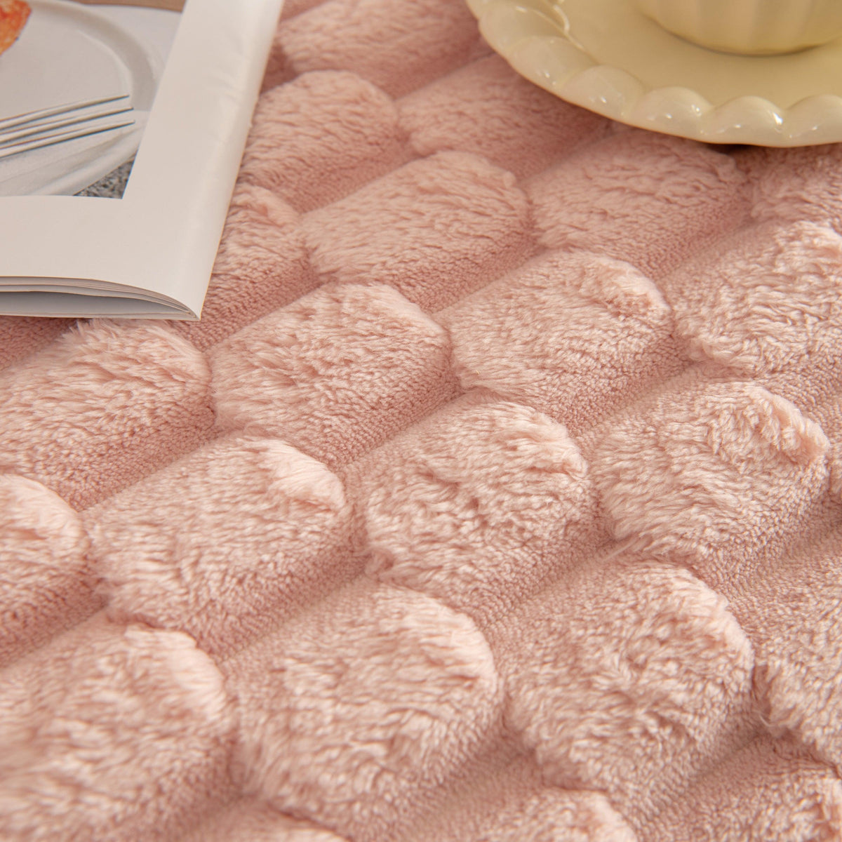 Thick Plush Faux Fur Couch Cover Blanket Warm Fuzzy Blanket Couch Protector for Winter