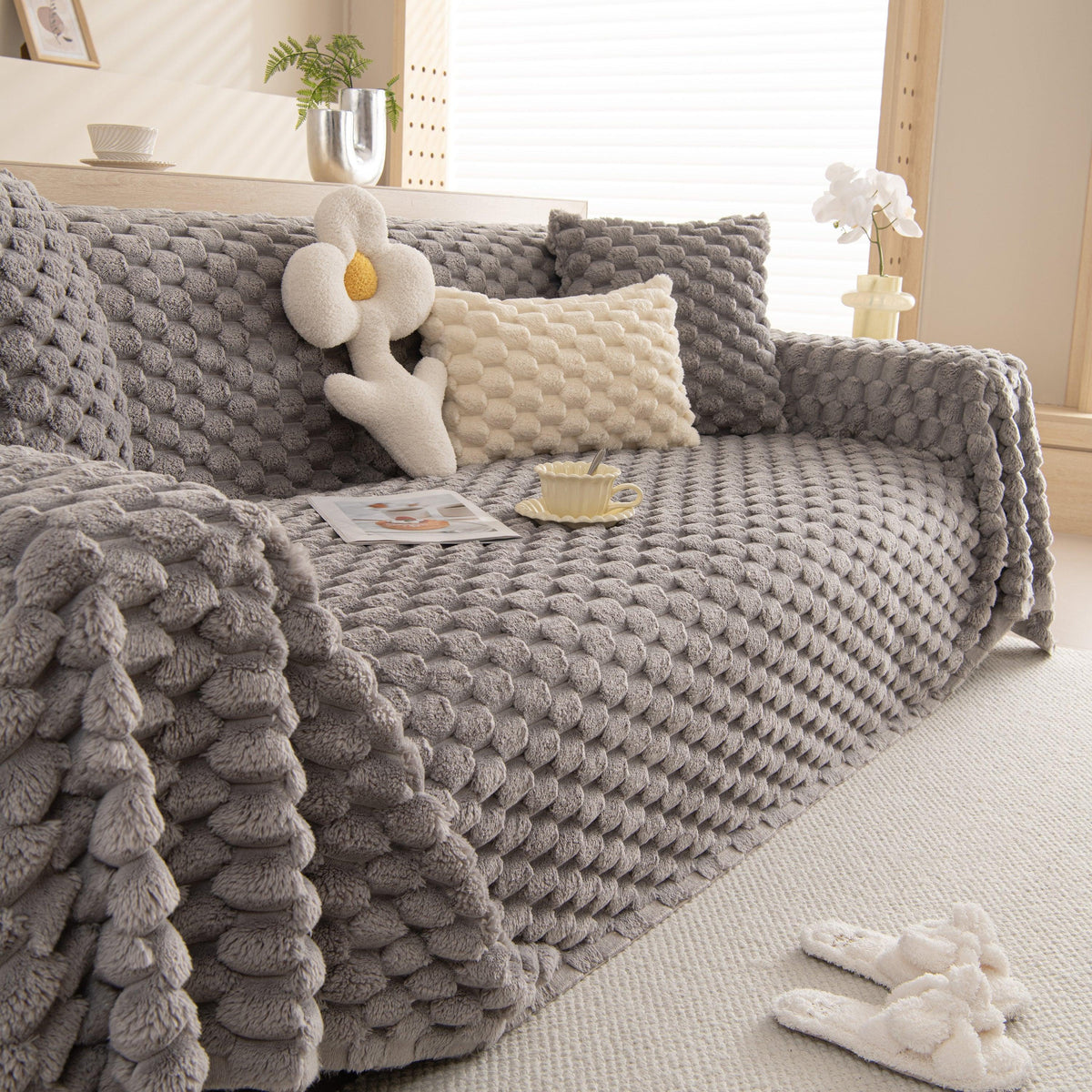 Thick Plush Faux Fur Couch Cover Blanket Warm Fuzzy Blanket Couch Protector for Winter