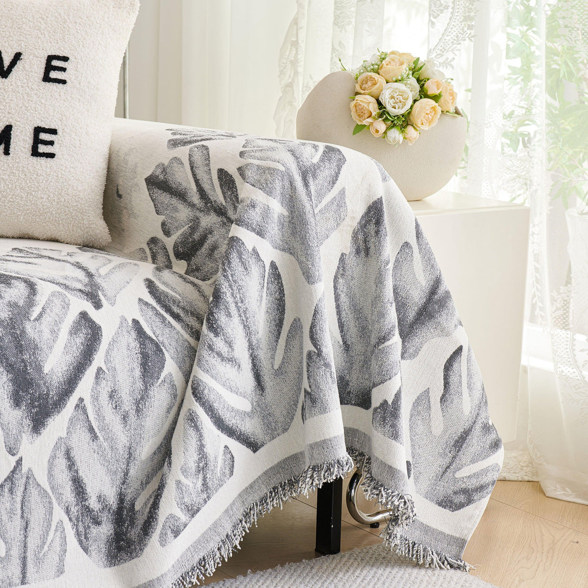 Soft Woven Leaf Couch Blanket, Pet-friendly Sectional Sofa Slipcover For Cats Dogs