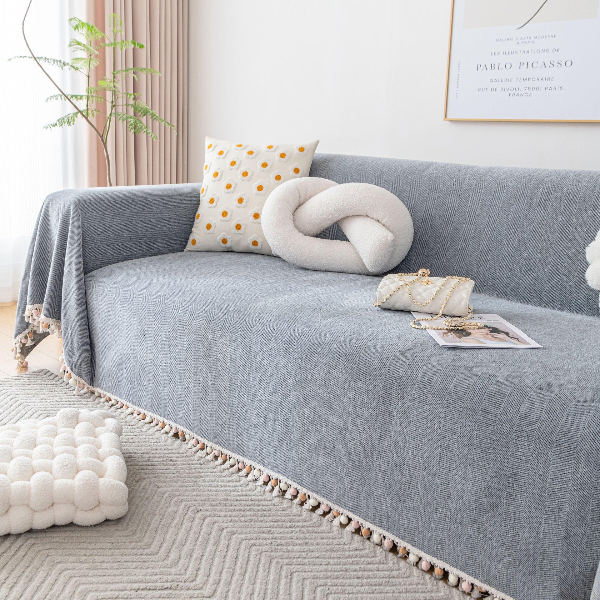Boho Herringbone Sofa Throw Blanket with Pom Pom Tassels Stylish Furniture Slipcover