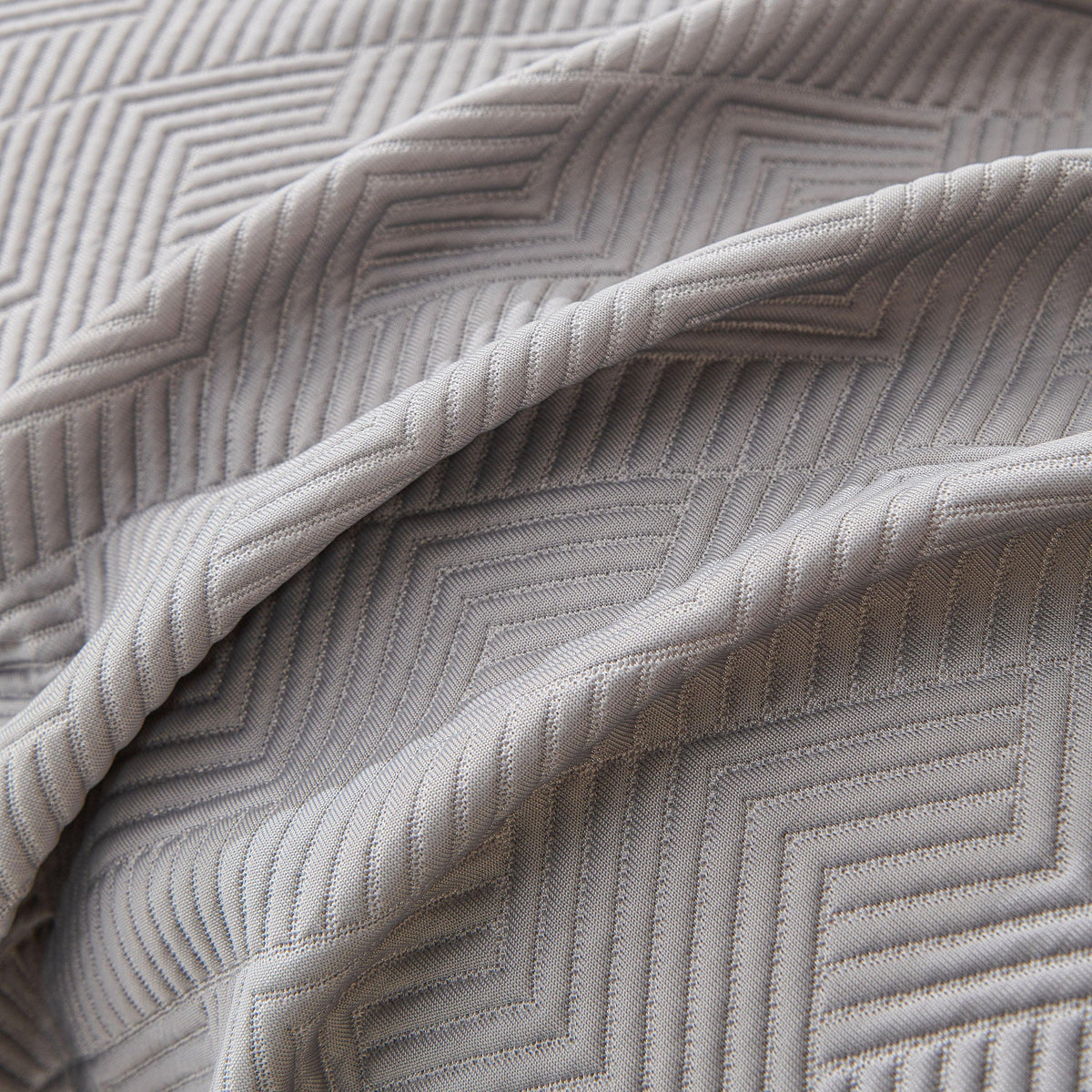 Cooling Scratch Proof Large Sofa Throw Cover, Geometric Texture Couch Protector