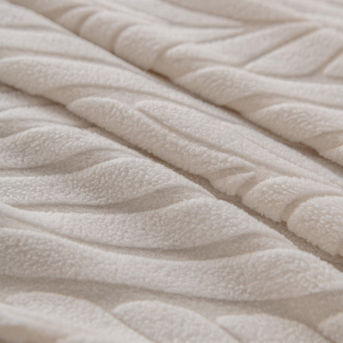 Plush Fleece Sofa Slipcover with 3D Wheat Pattern, Cozy High-Stretch Couch Cover
