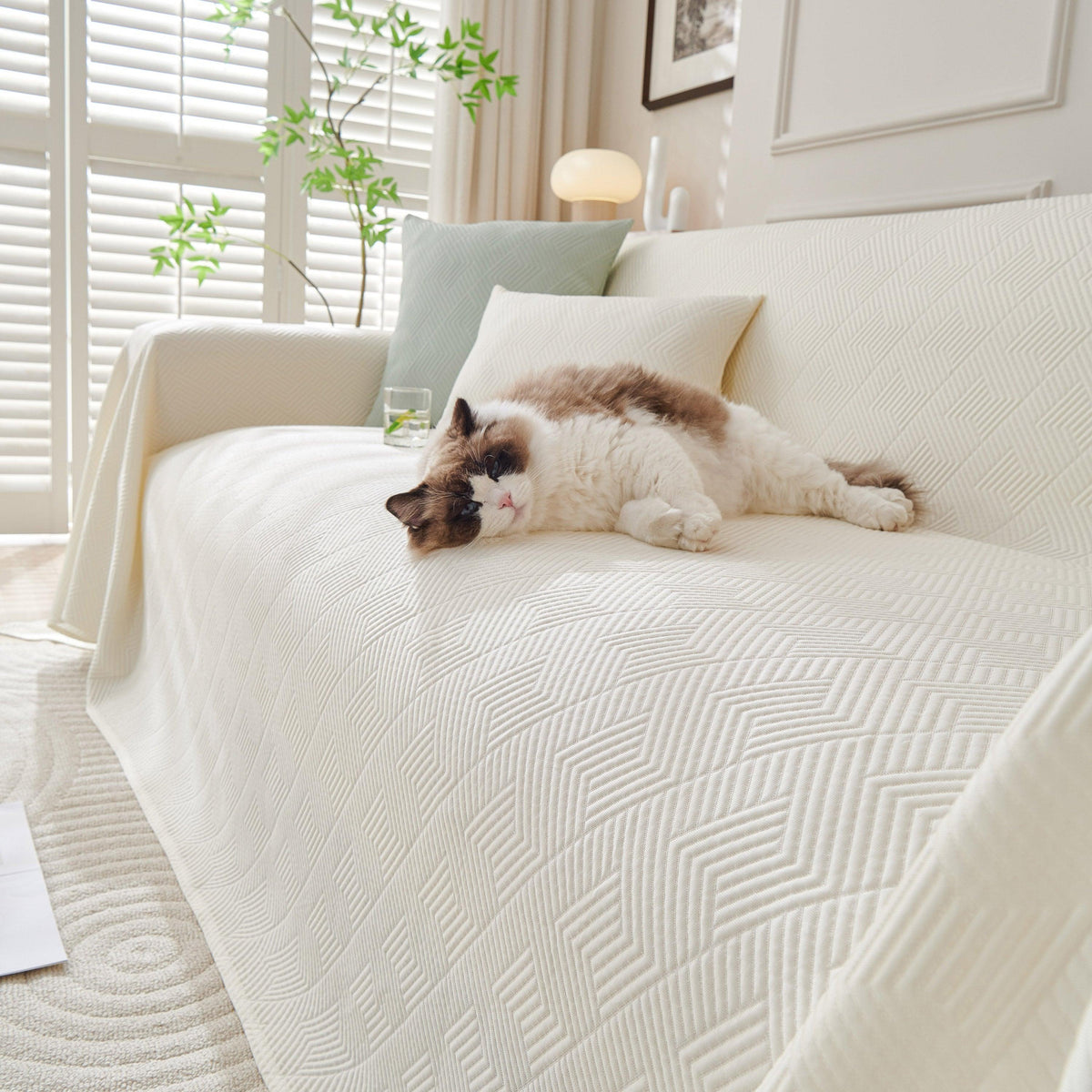 Cooling Scratch Proof Large Sofa Throw Cover, Geometric Texture Couch Protector