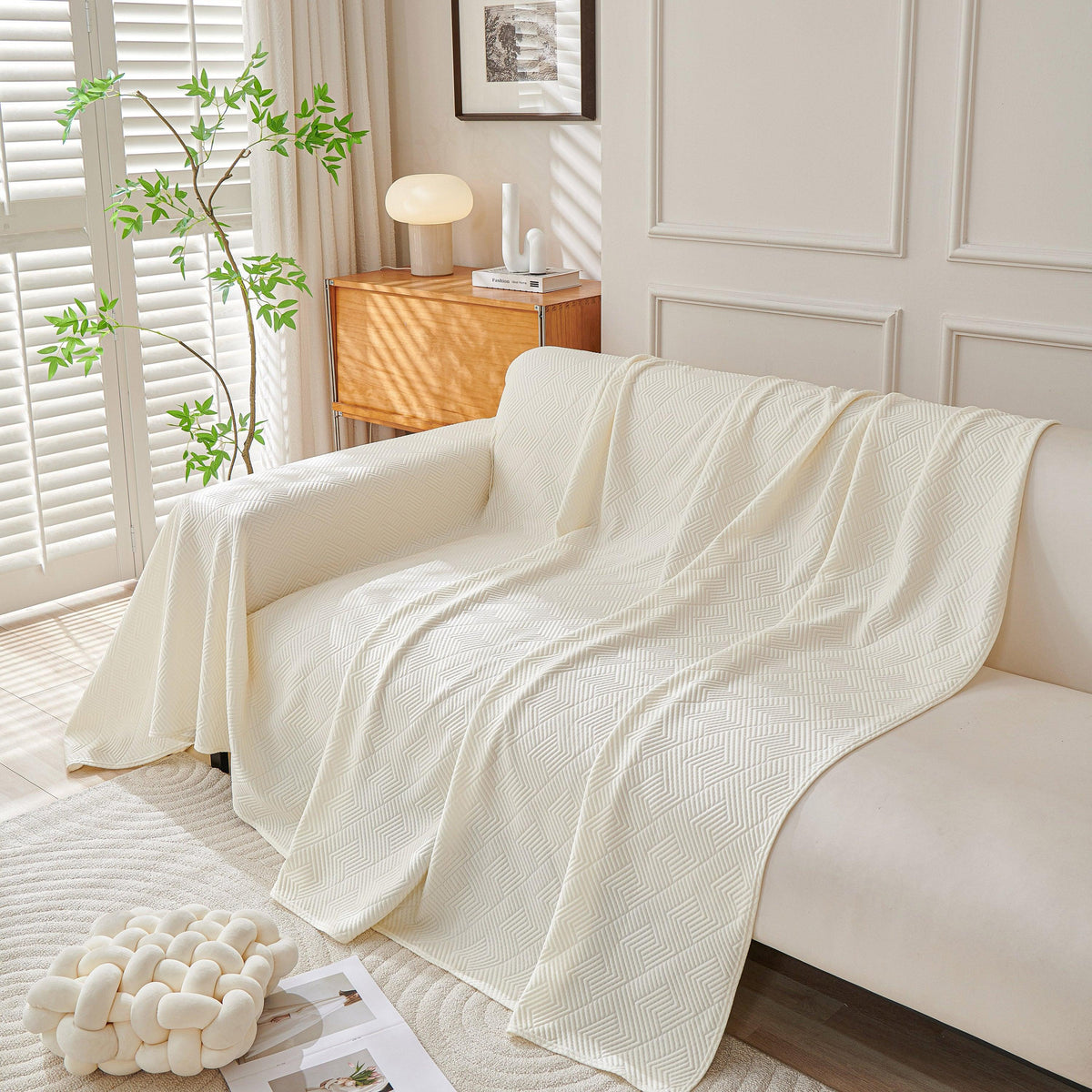 Cooling Scratch Proof Large Sofa Throw Cover, Geometric Texture Couch Protector