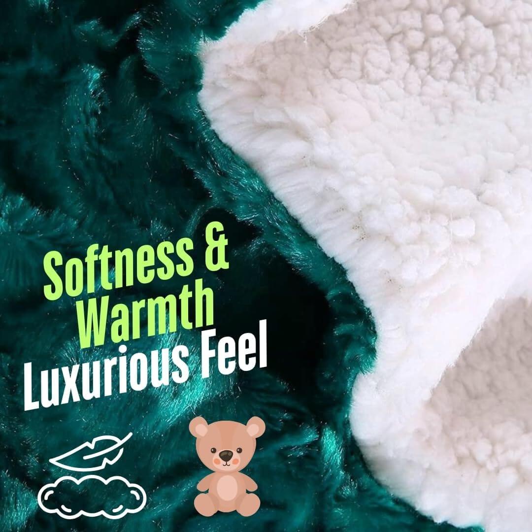 DaDa Bedding Mermaid Scales Emerald Green Blue w/ Sherpa Backside Faux Fur Throw Blanket (BL-171805)