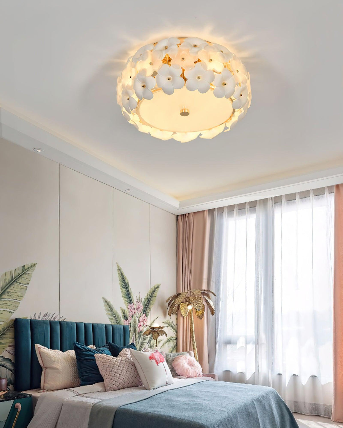 Daisy Bloom Ceiling Light