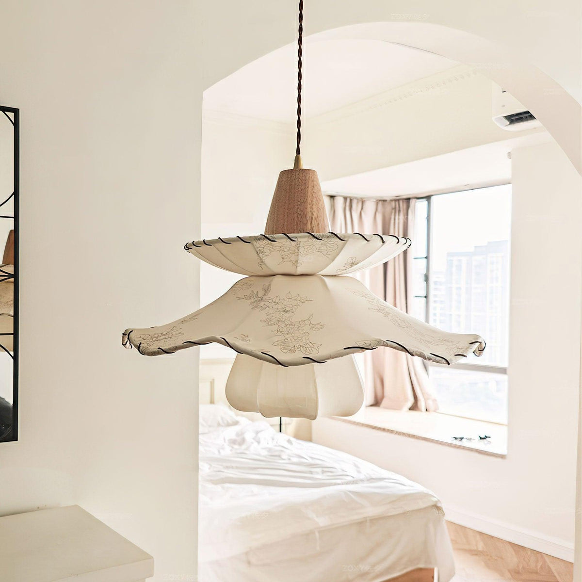 Daisy Charm Pendant Light 17.7