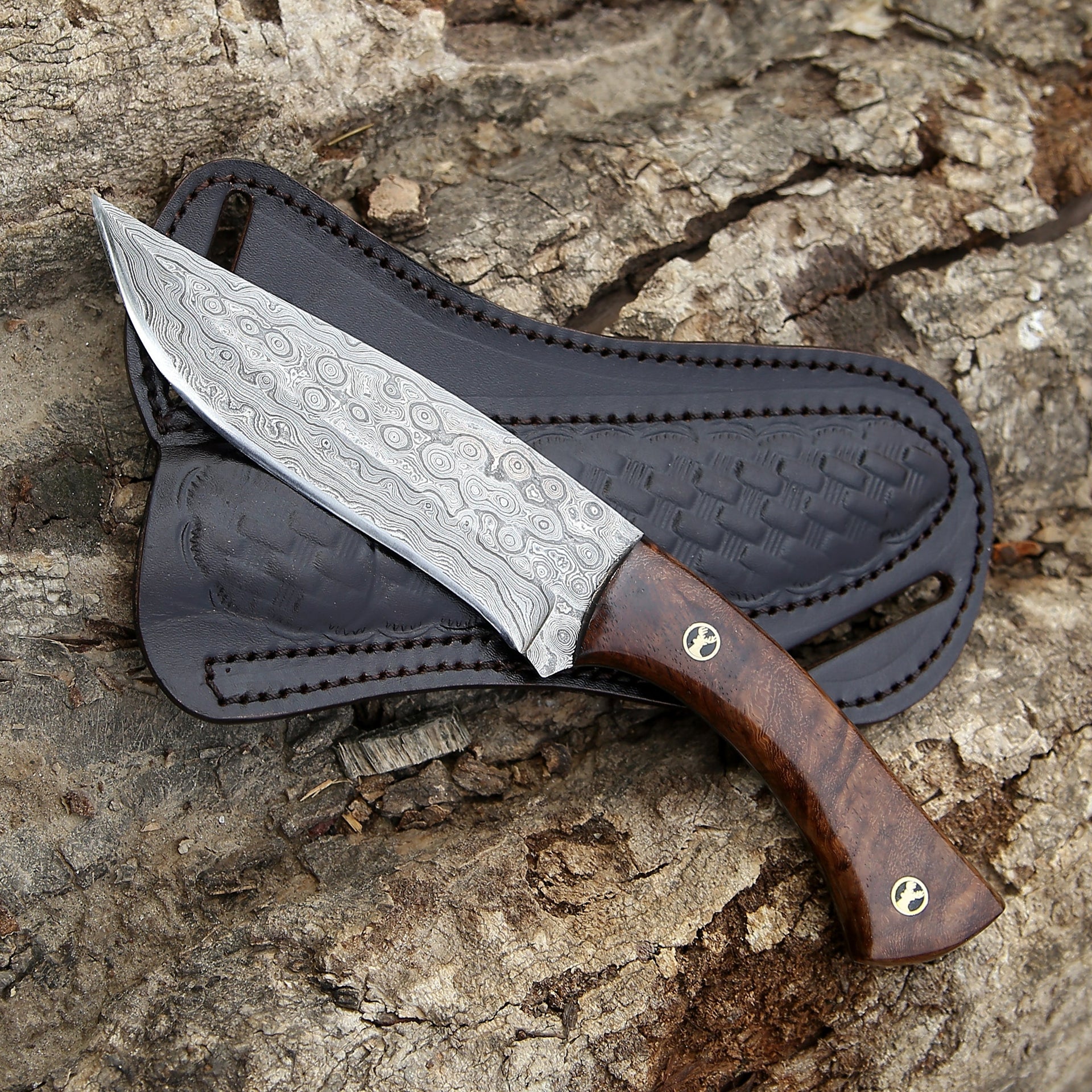 Bloodhound Damascus Steel Knife with Leather Sheath