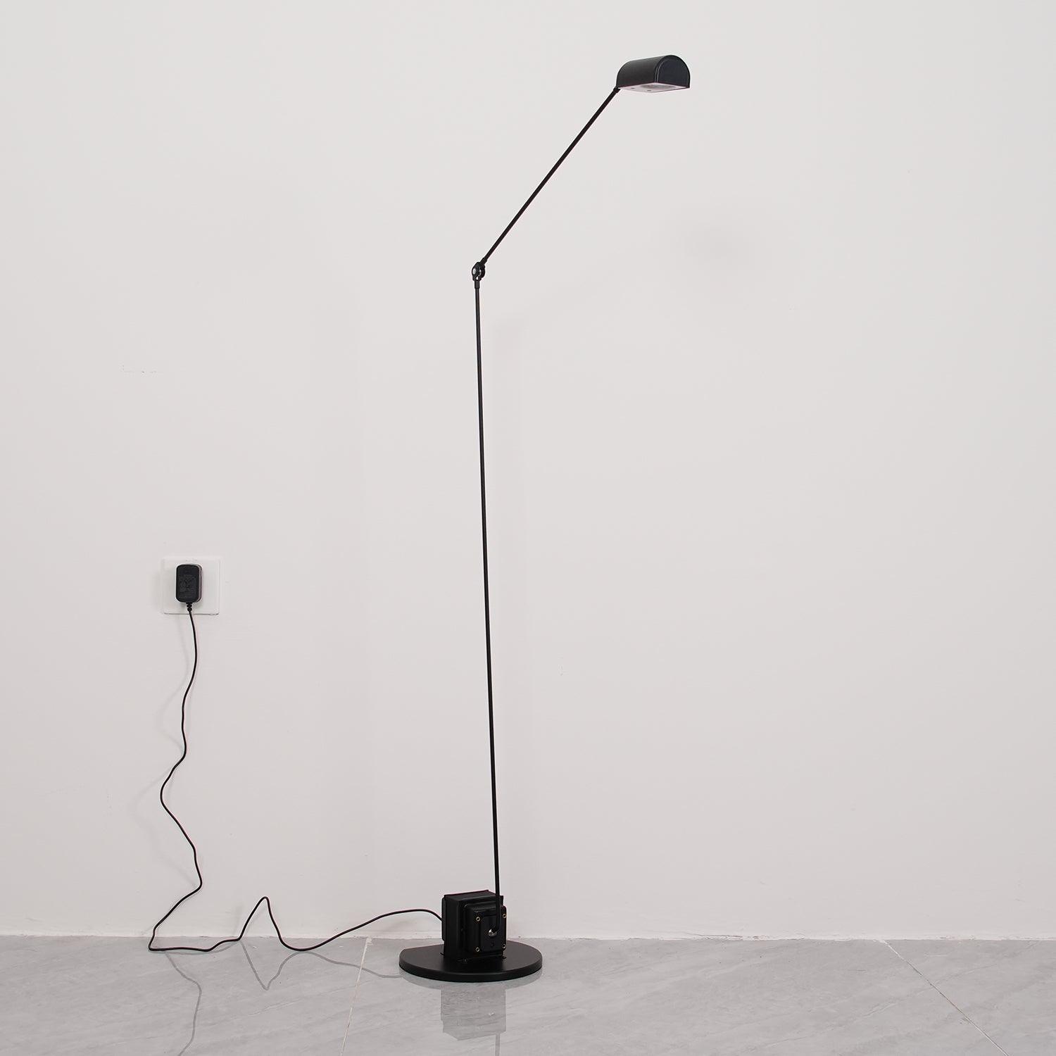 Apex Flex Floor Lamp 8.3