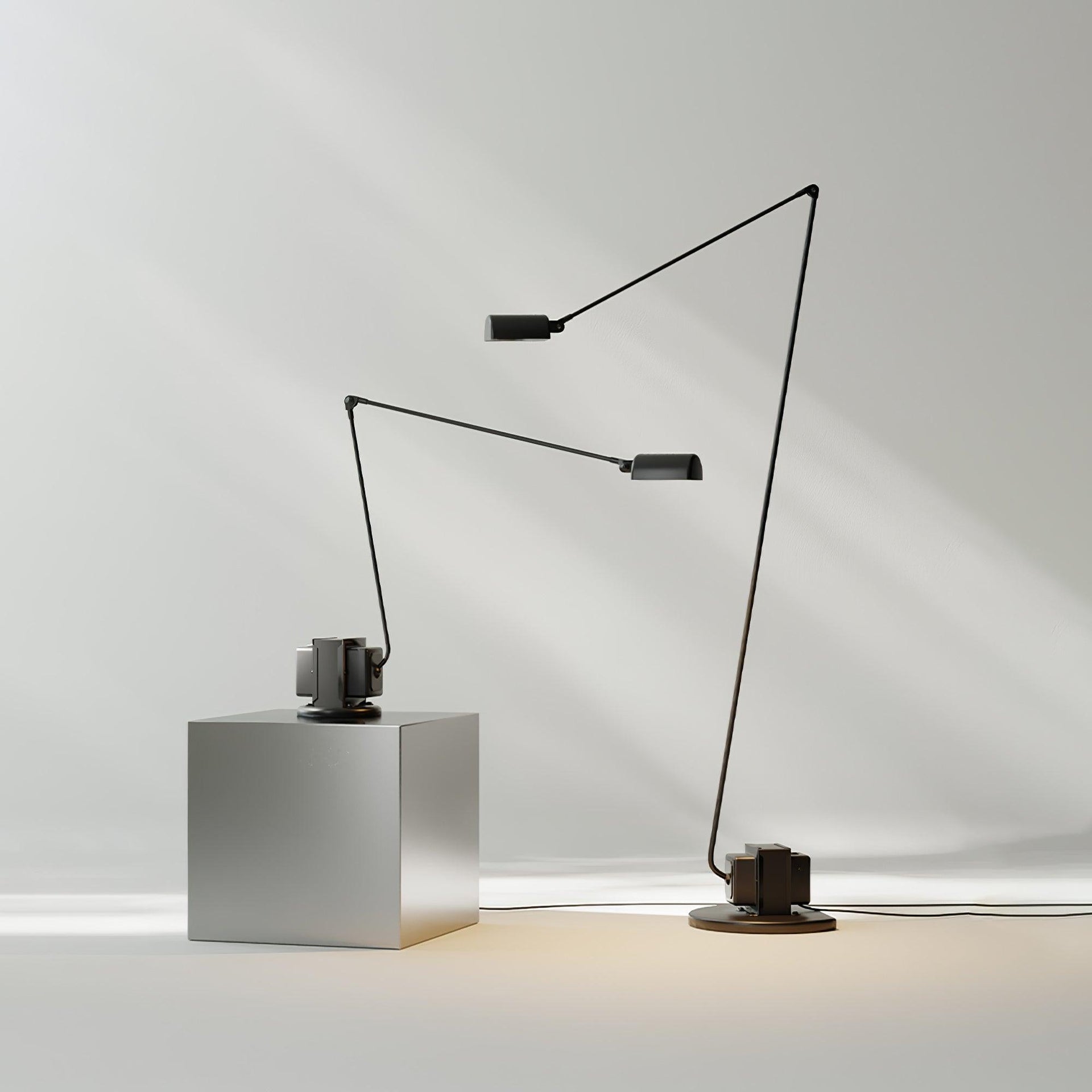 Apex Flex Floor Lamp 8.3