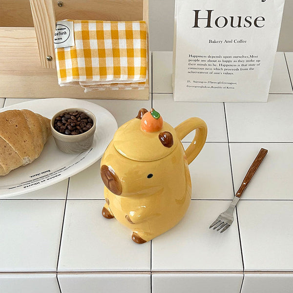 Fun 3D Capybara Mug Pair：3D capybara - designed mugs with handles & lids. A wonderful gift choice for girls.