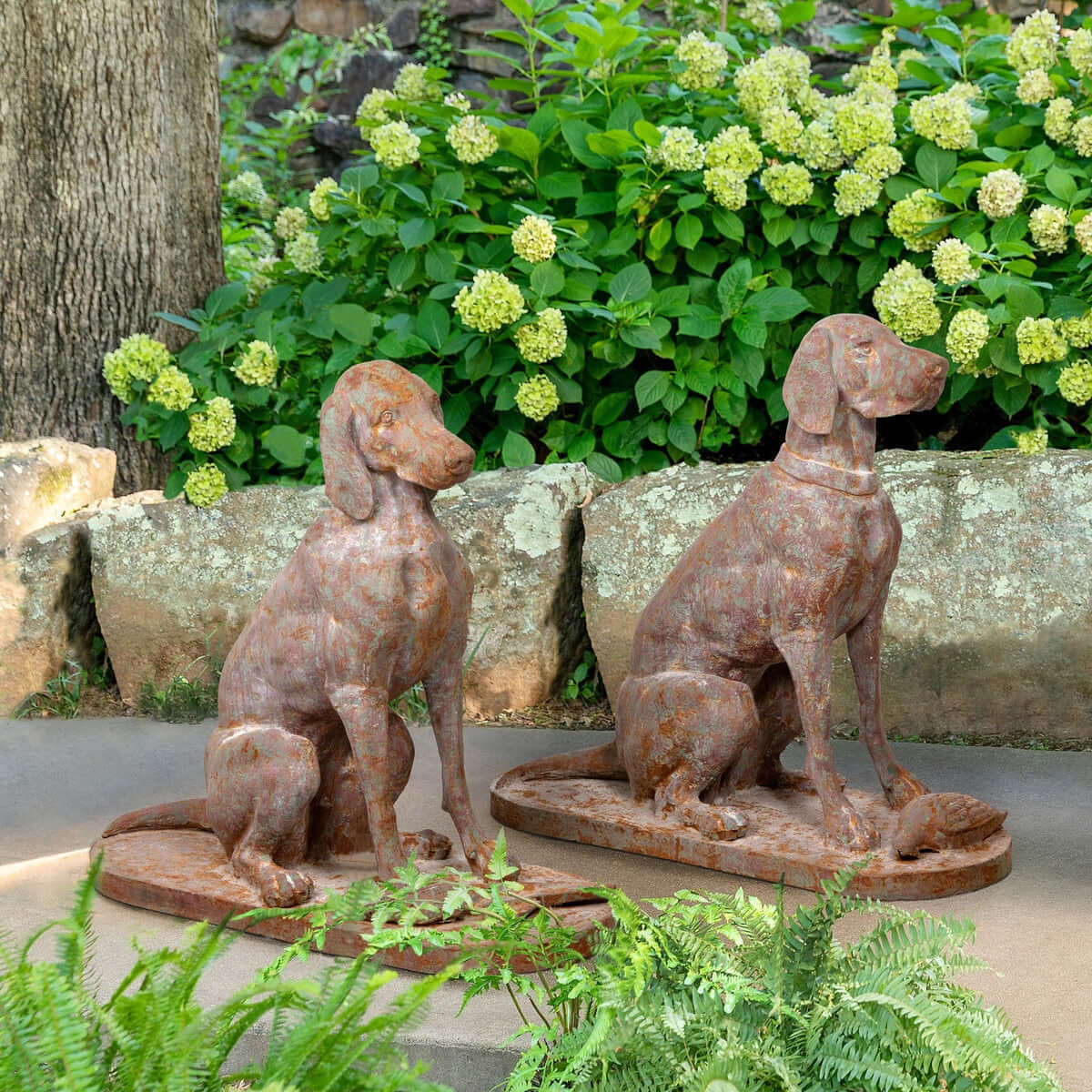 Rustic Cast Iron Hunting Dog Sculptures (Set of 2)