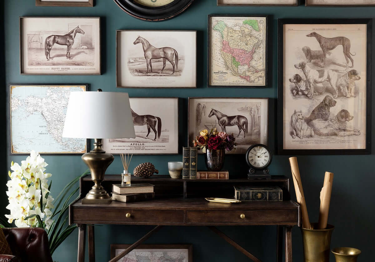 Antique-Style Roman Numeral Mantel Clock