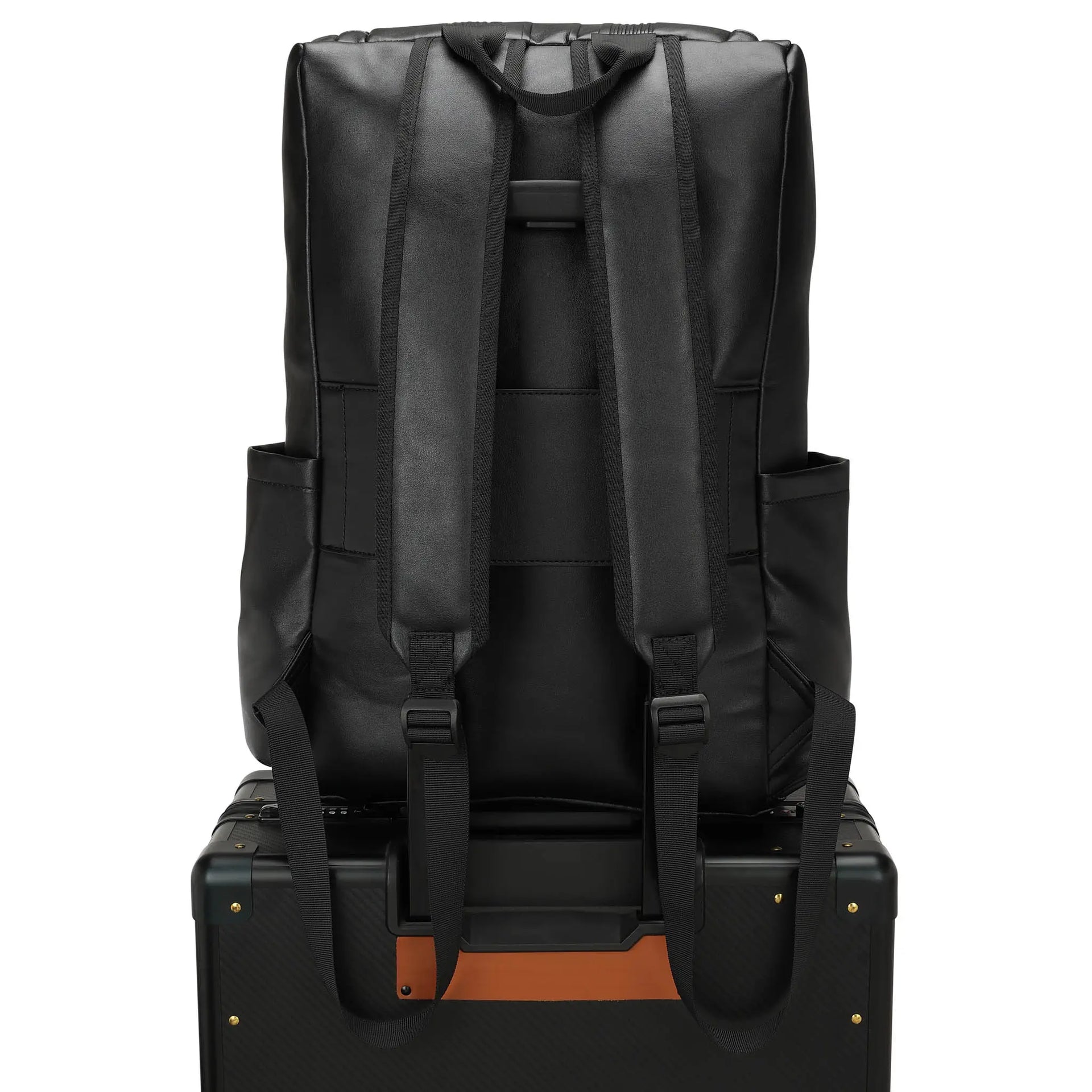 Roamer 22L Backpack