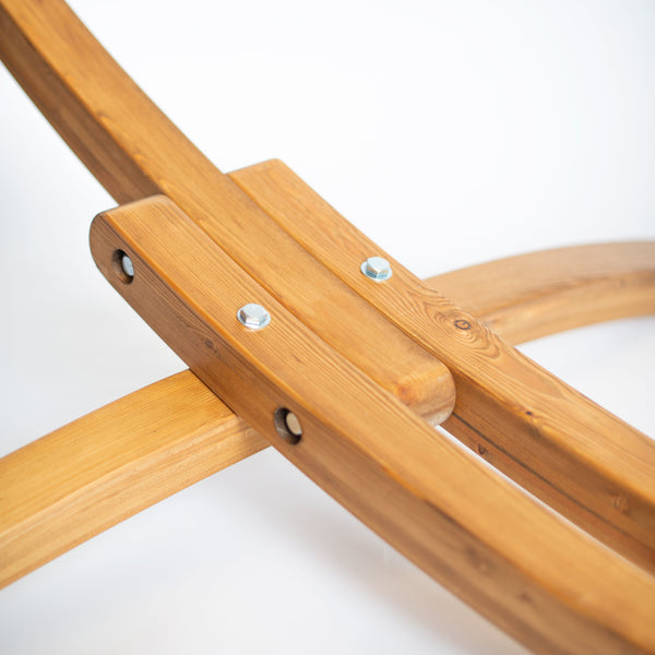 Elipso Outdoor R Almond - Weather-Resistant Double Spreader Bar Hammock with FSC® certified Larch Stand