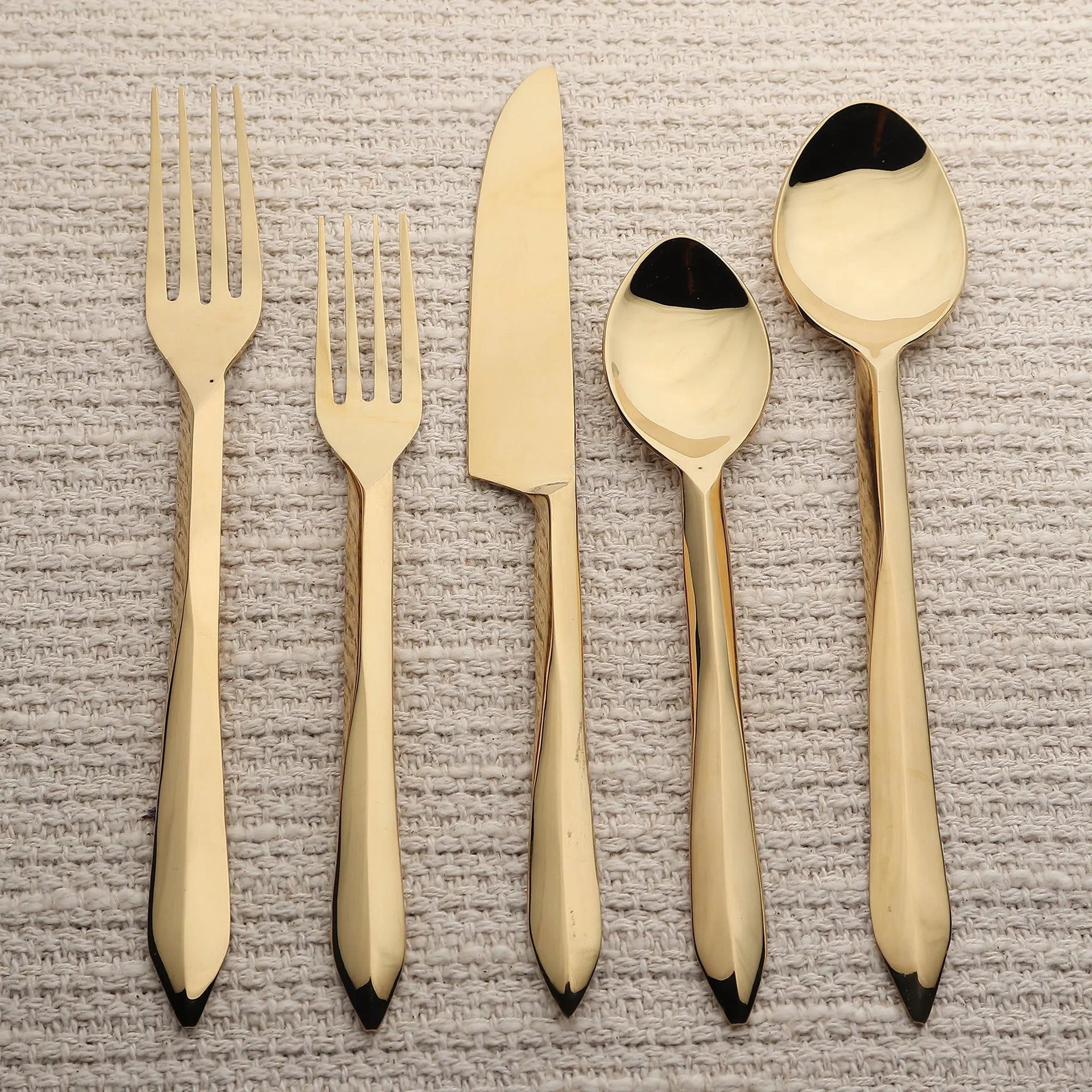 Estique PVD 5 Pcs. Flatware Set