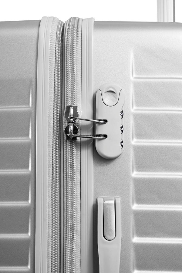 The Legend Ellen Tracy 3 PC Hard Sided Luggage Set – 21