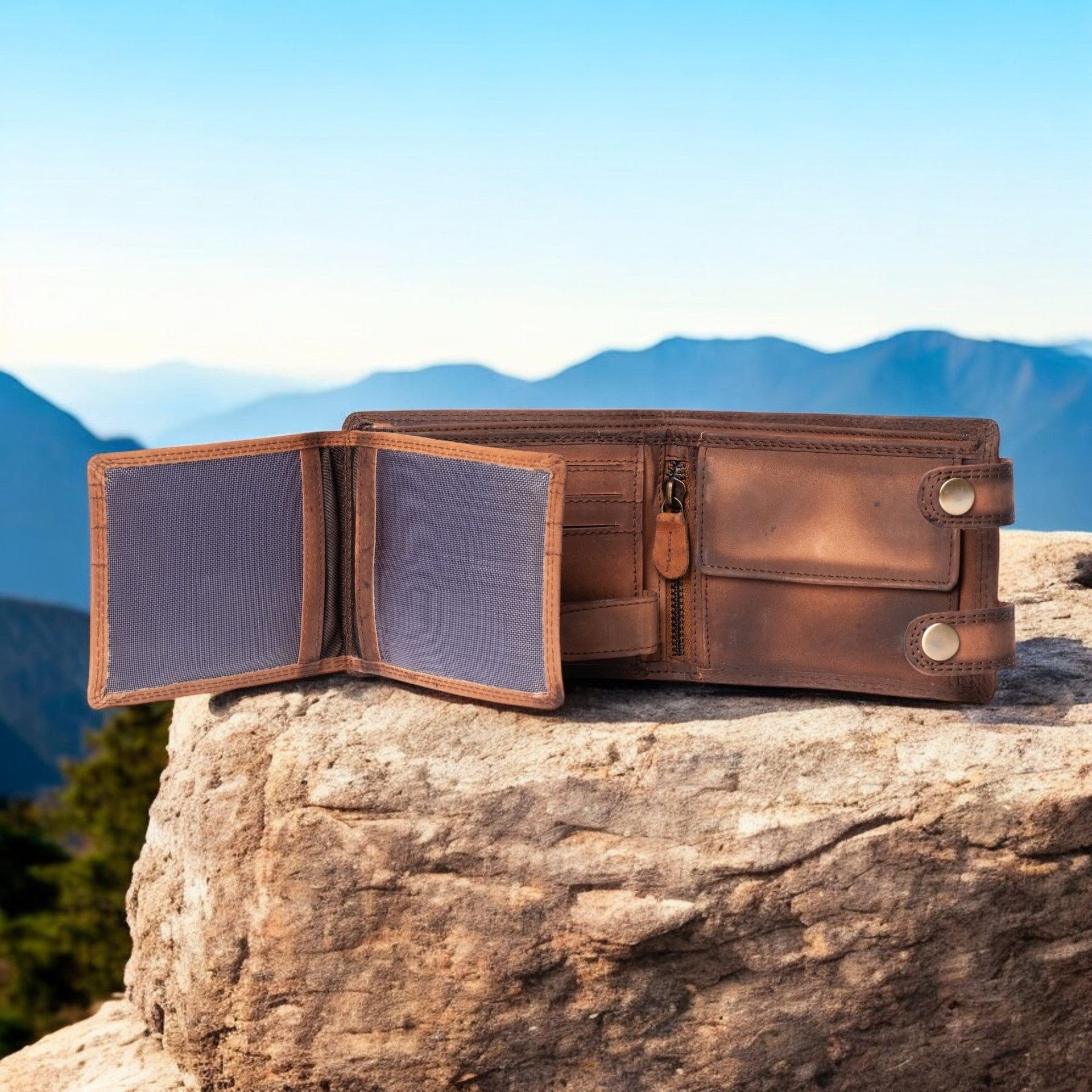 Eagle's Crest Wallet - Brown Full Grain Leather Wallet