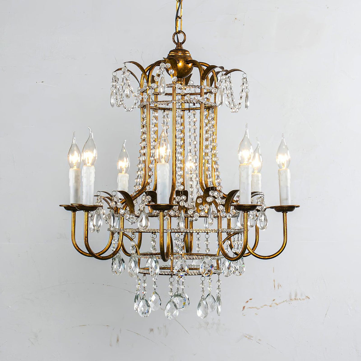 Early American Chandelier 25.2